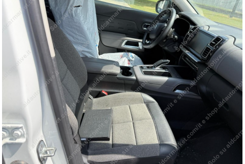 2022 Citroën C5 Aircross, Dyzelinas